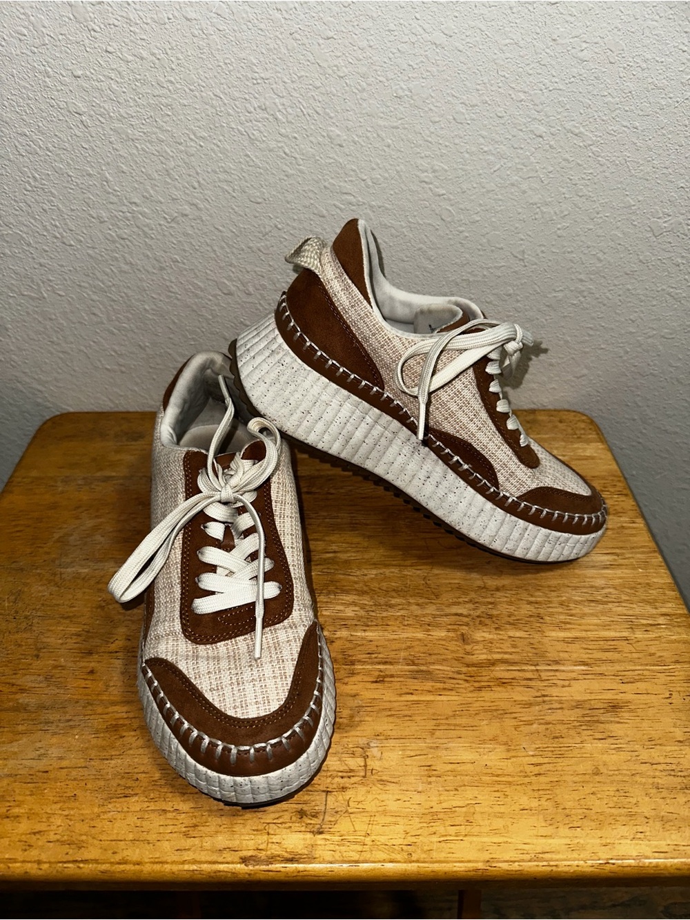 Universal Thread Brown and Cream Lace-Up Sneakers